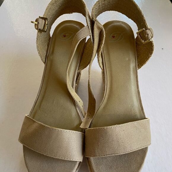 Nice Platform Wedge Cork Sandals Size 8 - Picture 3 of 7